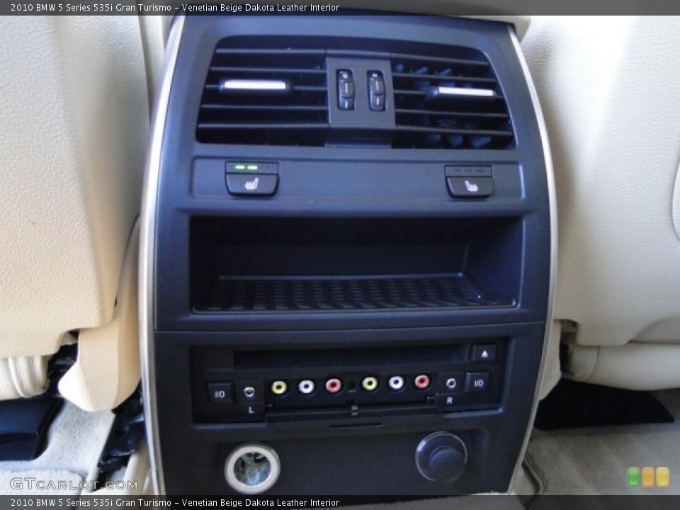 Venetian Beige Dakota Leather Interior Controls for the 2010 BMW 5 Series 535i Gran Turismo #86808081