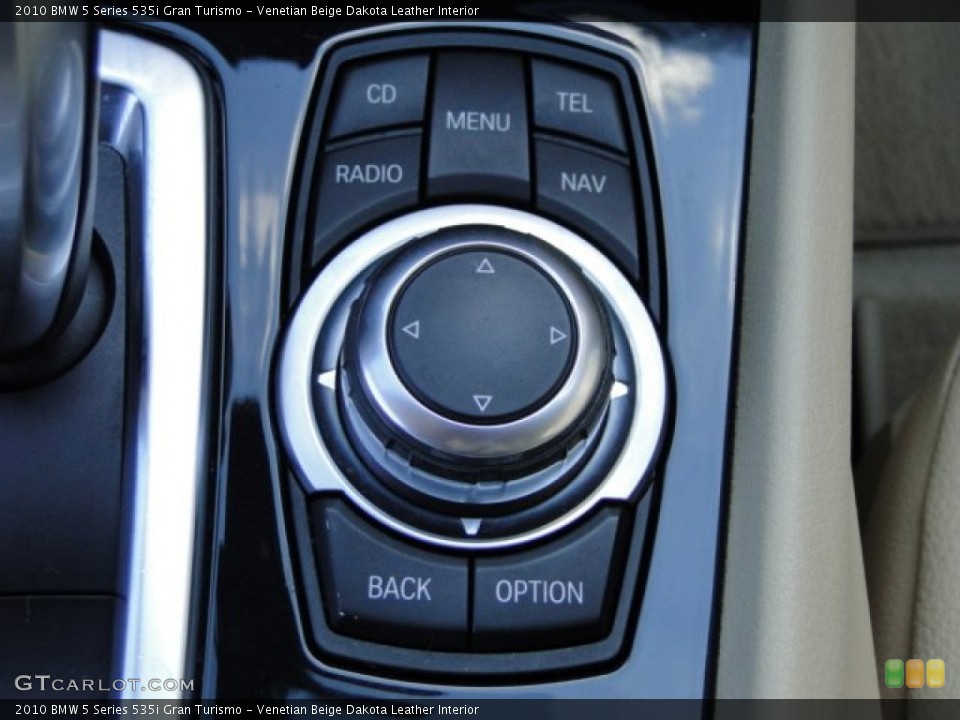 Venetian Beige Dakota Leather Interior Controls for the 2010 BMW 5 Series 535i Gran Turismo #86808159