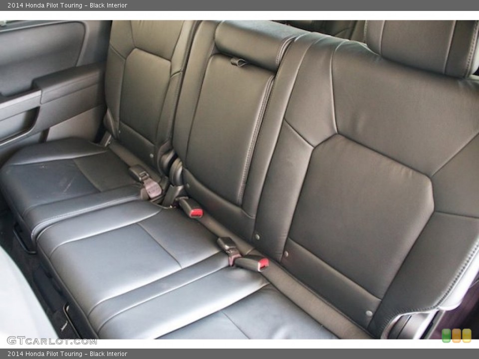 Black Interior Rear Seat for the 2014 Honda Pilot Touring #86810025