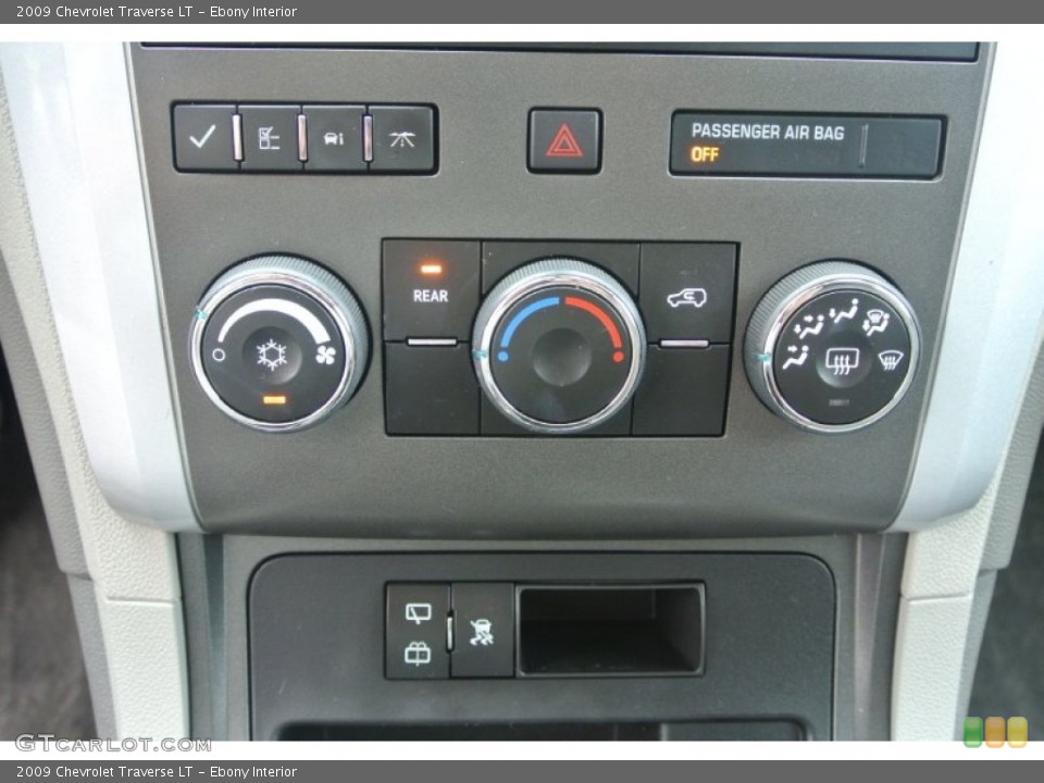 Ebony Interior Controls for the 2009 Chevrolet Traverse LT #86824628