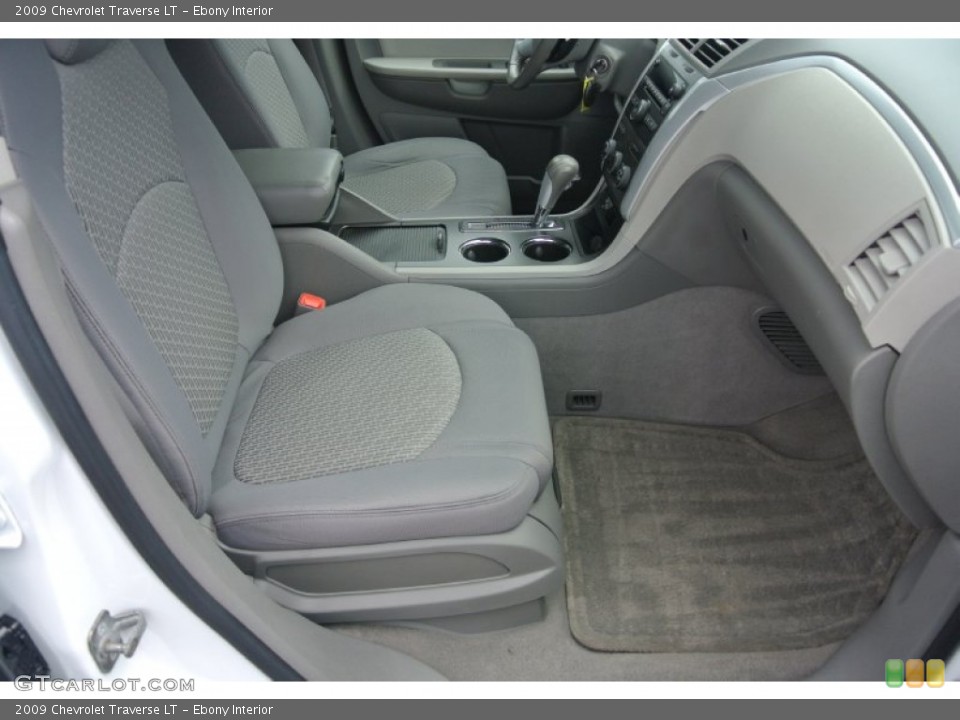 Ebony Interior Front Seat for the 2009 Chevrolet Traverse LT #86824784