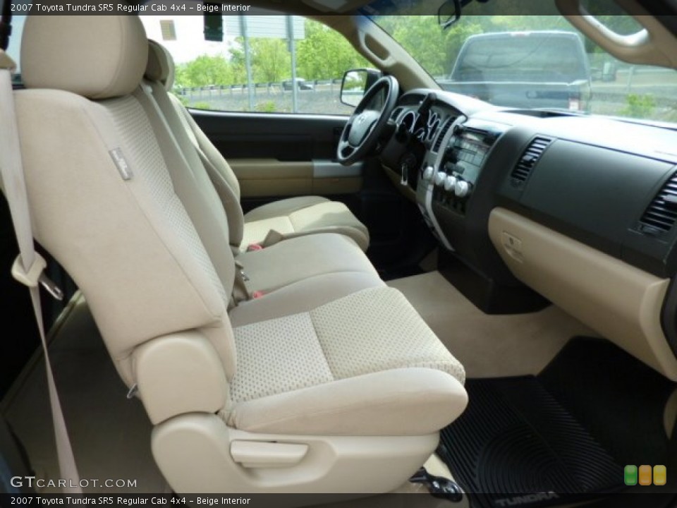 Beige Interior Photo for the 2007 Toyota Tundra SR5 Regular Cab 4x4 #86866193