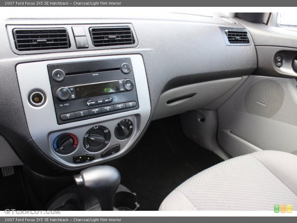 Charcoal/Light Flint Interior Dashboard for the 2007 Ford Focus ZX5 SE Hatchback #86889867