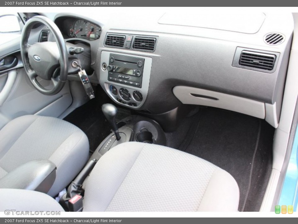 Charcoal/Light Flint Interior Dashboard for the 2007 Ford Focus ZX5 SE Hatchback #86890044