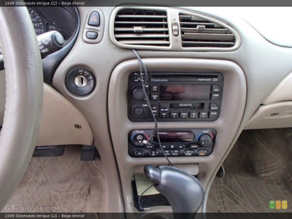 Beige Interior Controls for the 1998 Oldsmobile Intrigue GLS #86890226