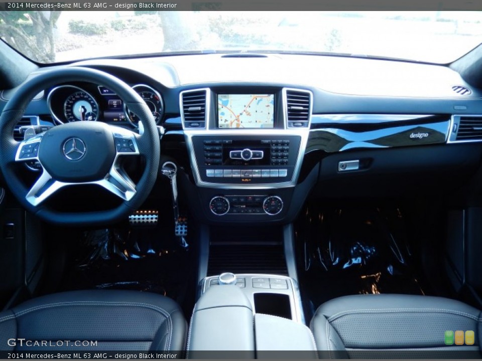 designo Black Interior Dashboard for the 2014 Mercedes-Benz ML 63 AMG #86895442