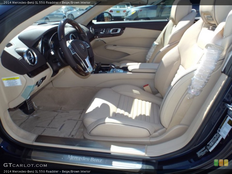 Beige/Brown Interior Photo for the 2014 Mercedes-Benz SL 550 Roadster #86910469