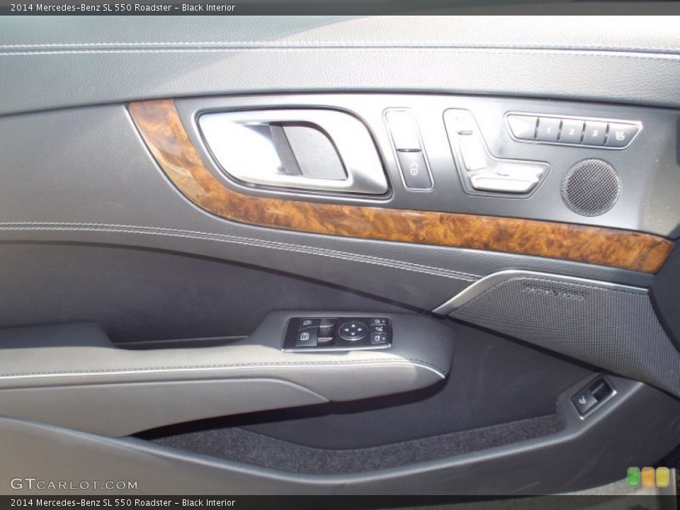 Black Interior Controls for the 2014 Mercedes-Benz SL 550 Roadster #86910742
