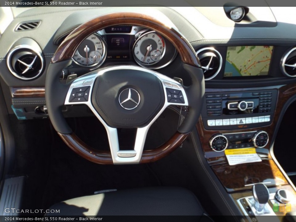 Black Interior Dashboard for the 2014 Mercedes-Benz SL 550 Roadster #86910790