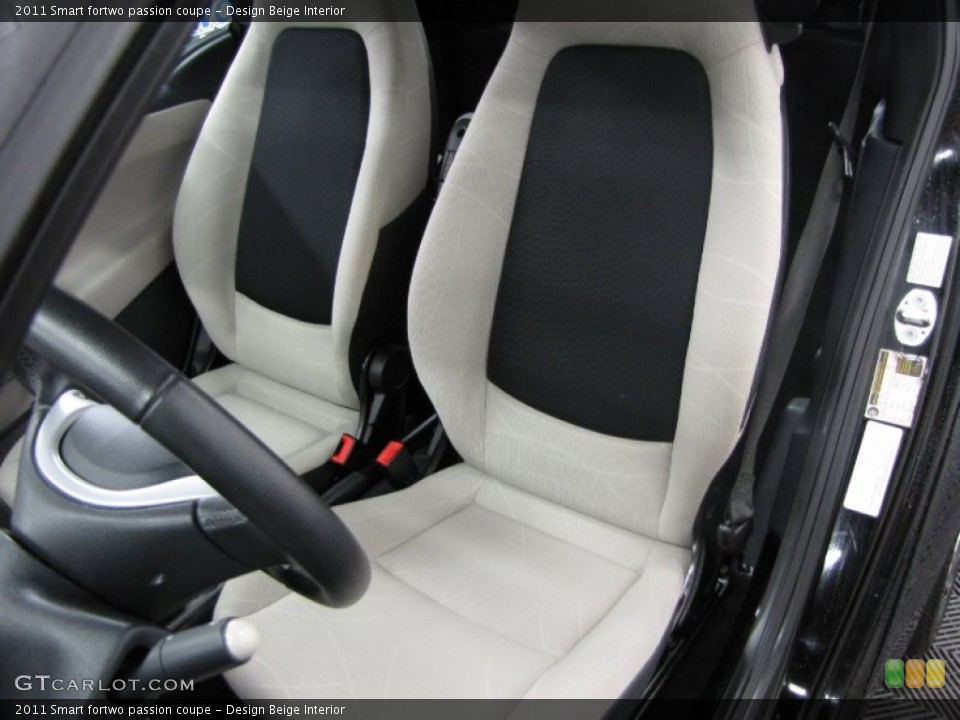 Design Beige Interior Front Seat for the 2011 Smart fortwo passion coupe #86930764