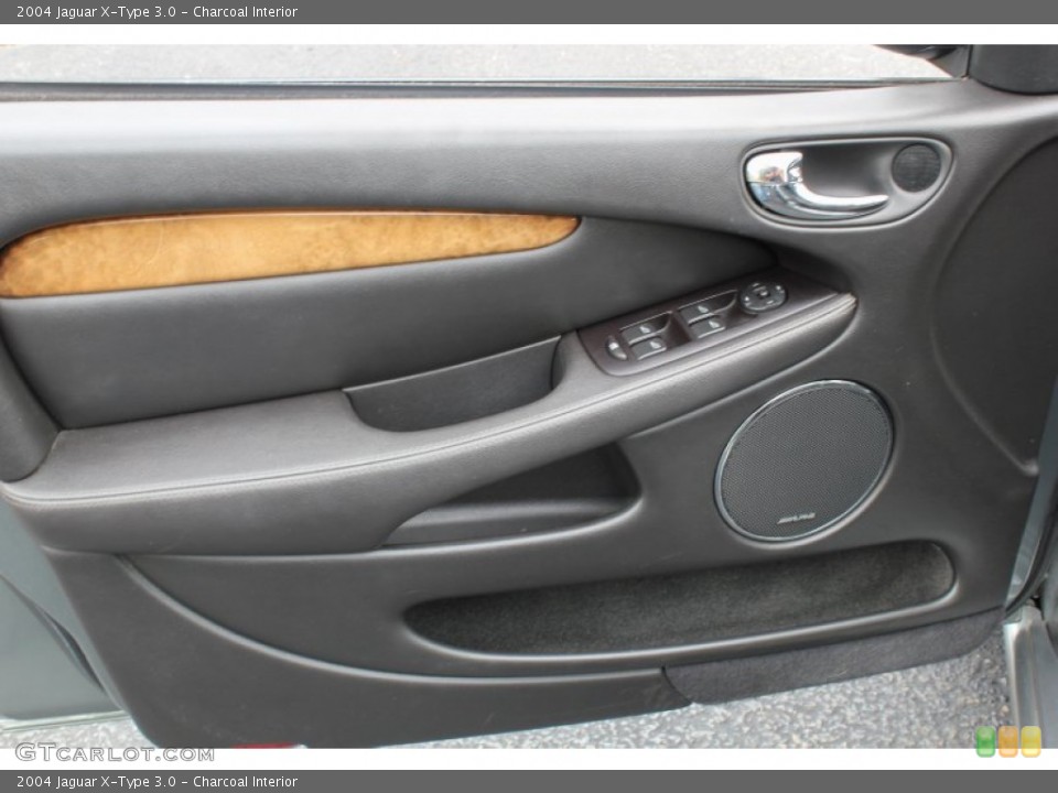 Charcoal Interior Door Panel for the 2004 Jaguar X-Type 3.0 #86936784