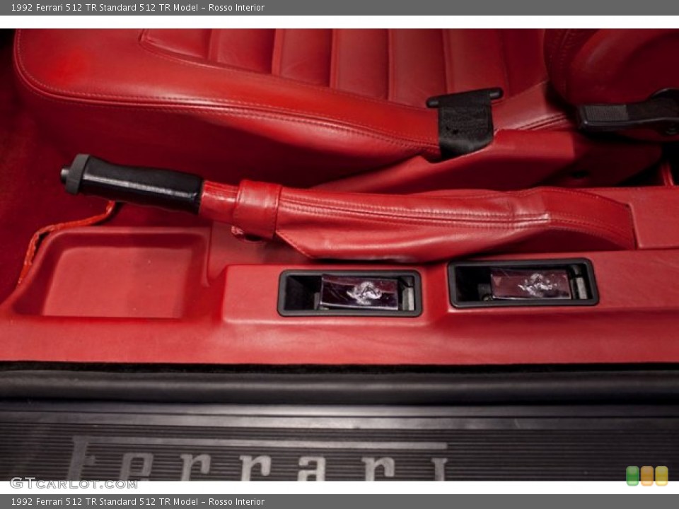 Rosso Interior Controls for the 1992 Ferrari 512 TR  #86939311