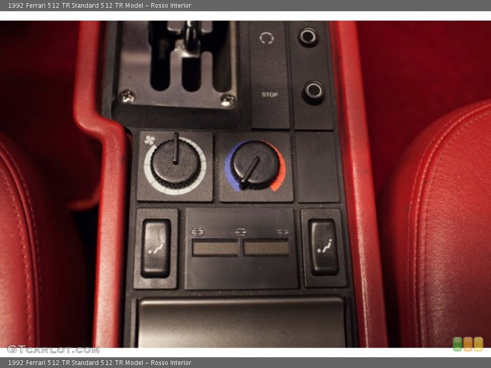 Rosso Interior Controls for the 1992 Ferrari 512 TR  #86939638