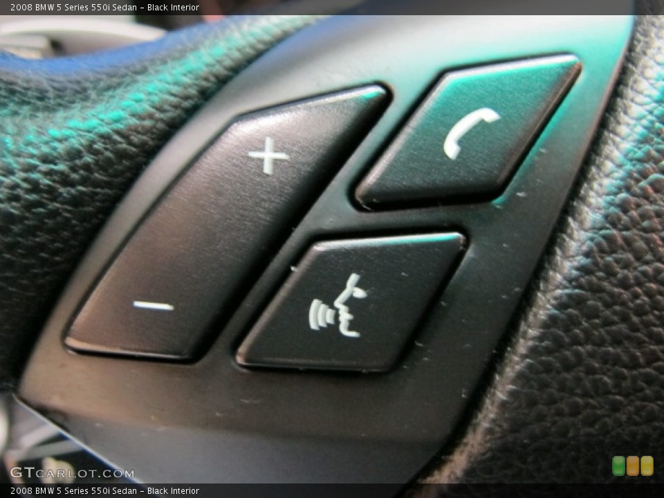 Black Interior Controls for the 2008 BMW 5 Series 550i Sedan #86971099