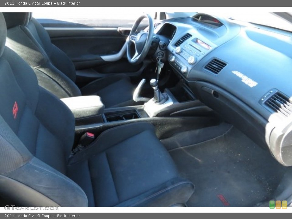 Black Interior Dashboard for the 2011 Honda Civic Si Coupe #87031276