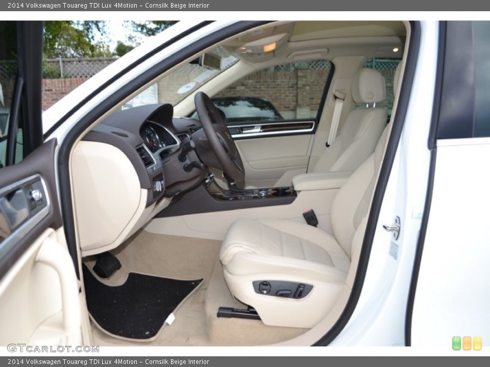 Cornsilk Beige Interior Photo for the 2014 Volkswagen Touareg TDI Lux 4Motion #87044865