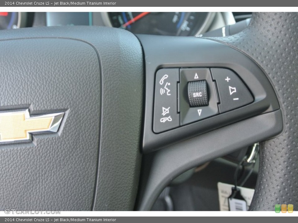 Jet Black/Medium Titanium Interior Controls for the 2014 Chevrolet Cruze LS #87059175