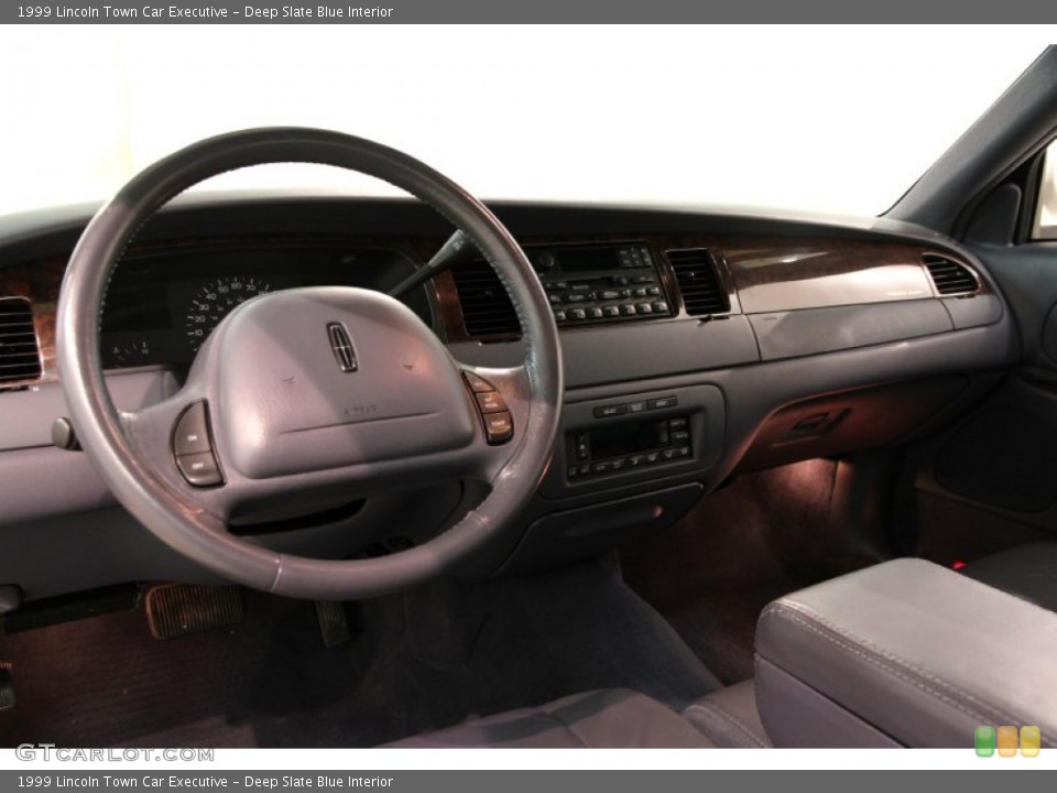 Deep Slate Blue Interior Dashboard for the 1999 Lincoln Town Car Executive #87083301