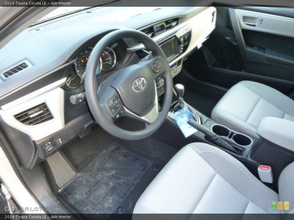 Ash Interior Photo for the 2014 Toyota Corolla LE #87099396
