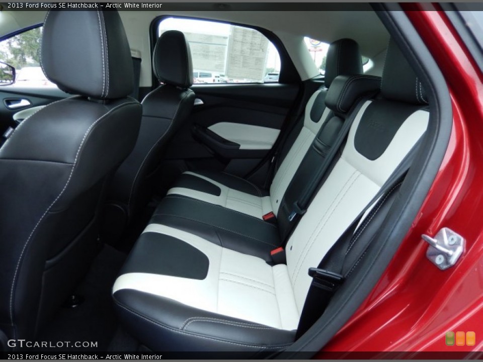 Arctic White Interior Rear Seat for the 2013 Ford Focus SE Hatchback #87108702