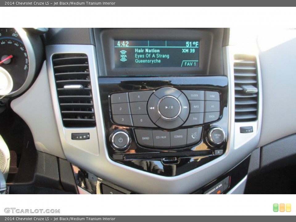 Jet Black/Medium Titanium Interior Controls for the 2014 Chevrolet Cruze LS #87131310