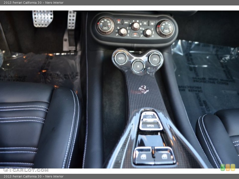 Nero Interior Controls for the 2013 Ferrari California 30 #87137064