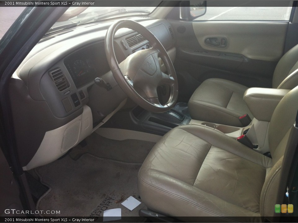 Gray Interior Prime Interior for the 2001 Mitsubishi Montero Sport XLS #87152358