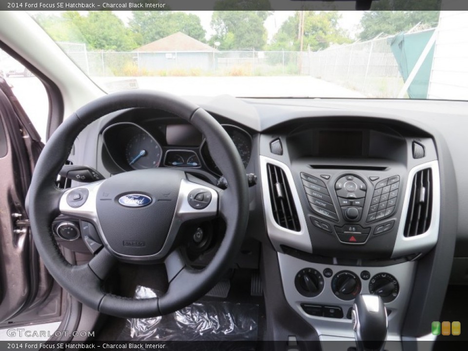 Charcoal Black Interior Dashboard for the 2014 Ford Focus SE Hatchback #87163548