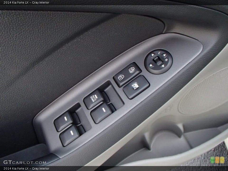Gray Interior Controls for the 2014 Kia Forte LX #87185422