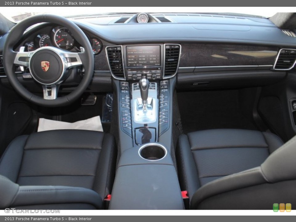Black Interior Dashboard for the 2013 Porsche Panamera Turbo S #87233522