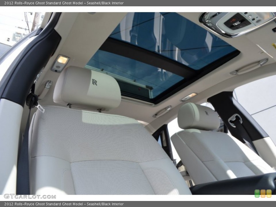 Seashell/Black Interior Sunroof for the 2012 Rolls-Royce Ghost  #87238698