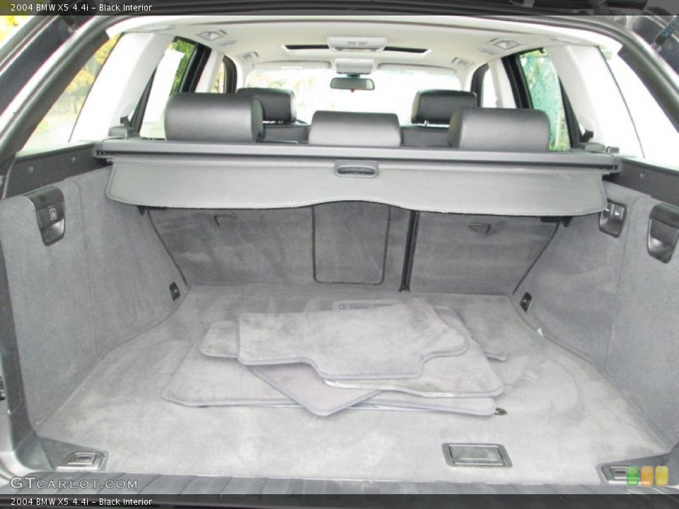Black Interior Trunk for the 2004 BMW X5 4.4i #87254130