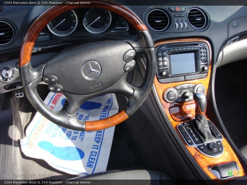 Charcoal Interior Photo for the 2004 Mercedes-Benz SL 500 Roadster #87268938