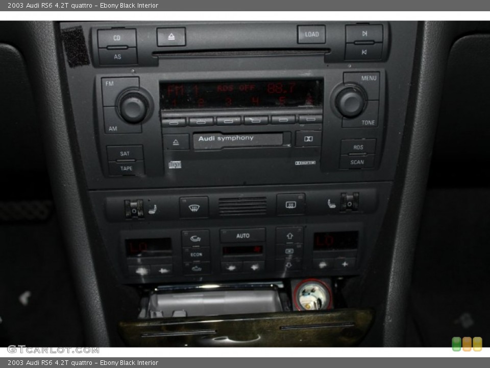 Ebony Black Interior Controls for the 2003 Audi RS6 4.2T quattro #87270231