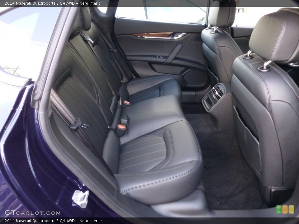 Nero Interior Rear Seat for the 2014 Maserati Quattroporte S Q4 AWD #87272073
