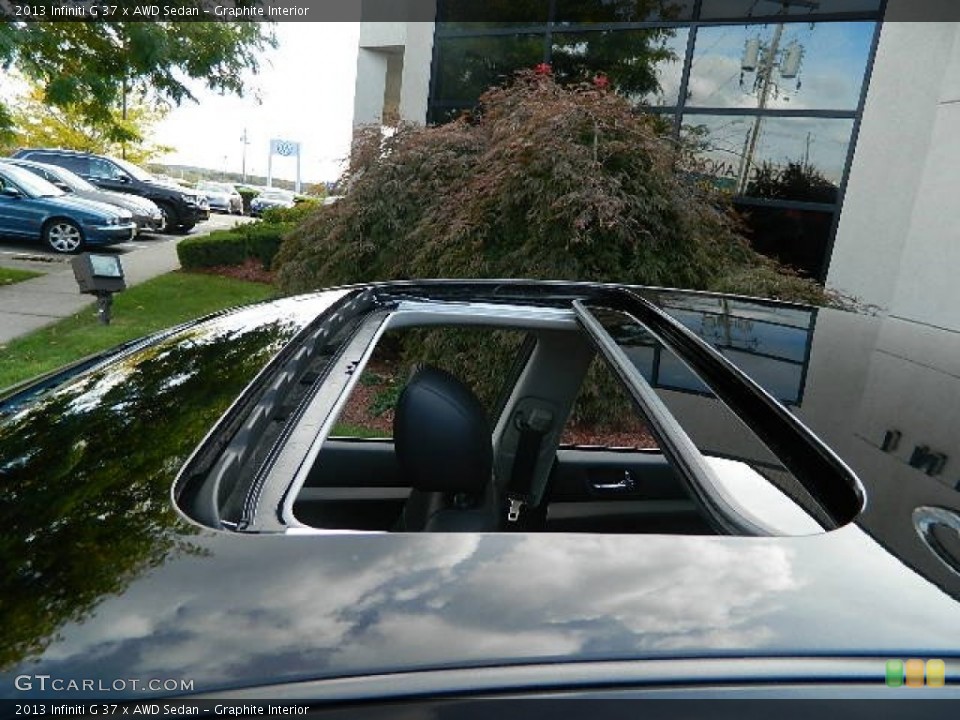 Graphite Interior Sunroof for the 2013 Infiniti G 37 x AWD Sedan #87273510