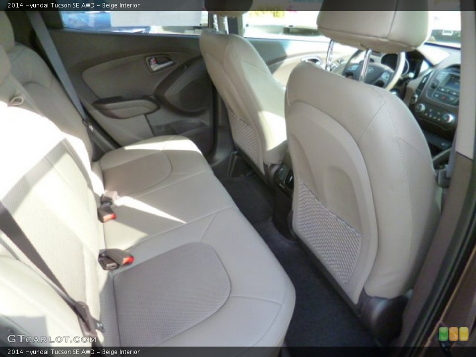 Beige Interior Rear Seat for the 2014 Hyundai Tucson SE AWD #87280980