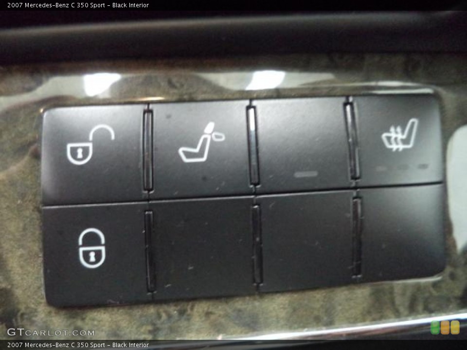 Black Interior Controls for the 2007 Mercedes-Benz C 350 Sport #87302759