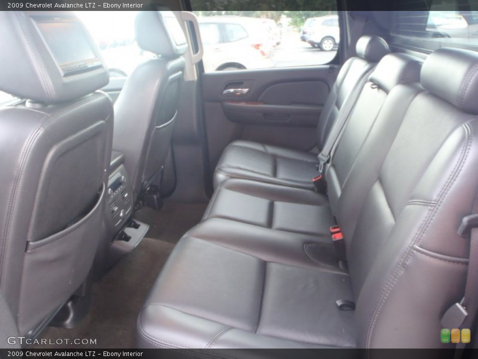 Ebony Interior Rear Seat for the 2009 Chevrolet Avalanche LTZ #87314614