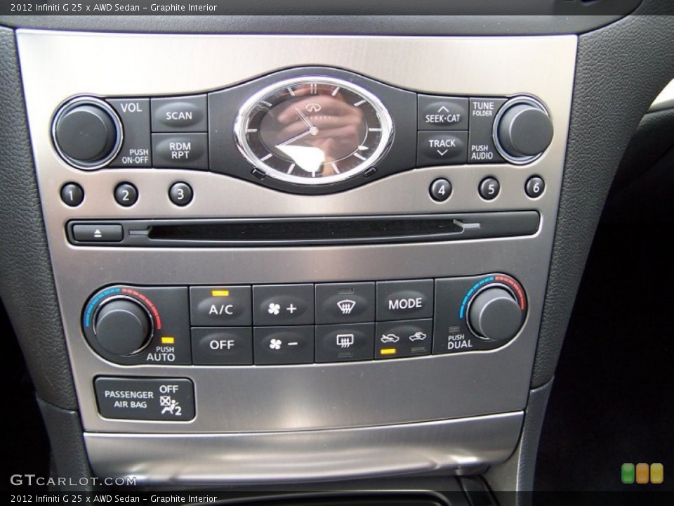 Graphite Interior Controls for the 2012 Infiniti G 25 x AWD Sedan #87318154