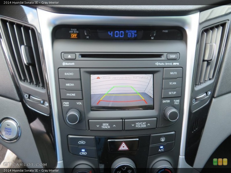 Gray Interior Controls for the 2014 Hyundai Sonata SE #87337087