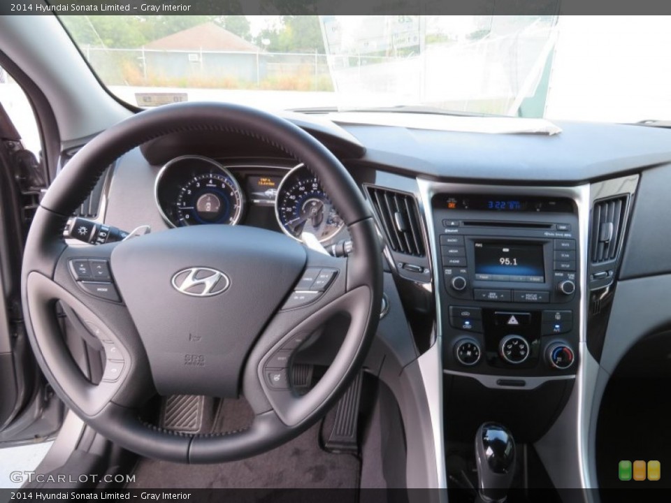 Gray Interior Dashboard for the 2014 Hyundai Sonata Limited #87340540