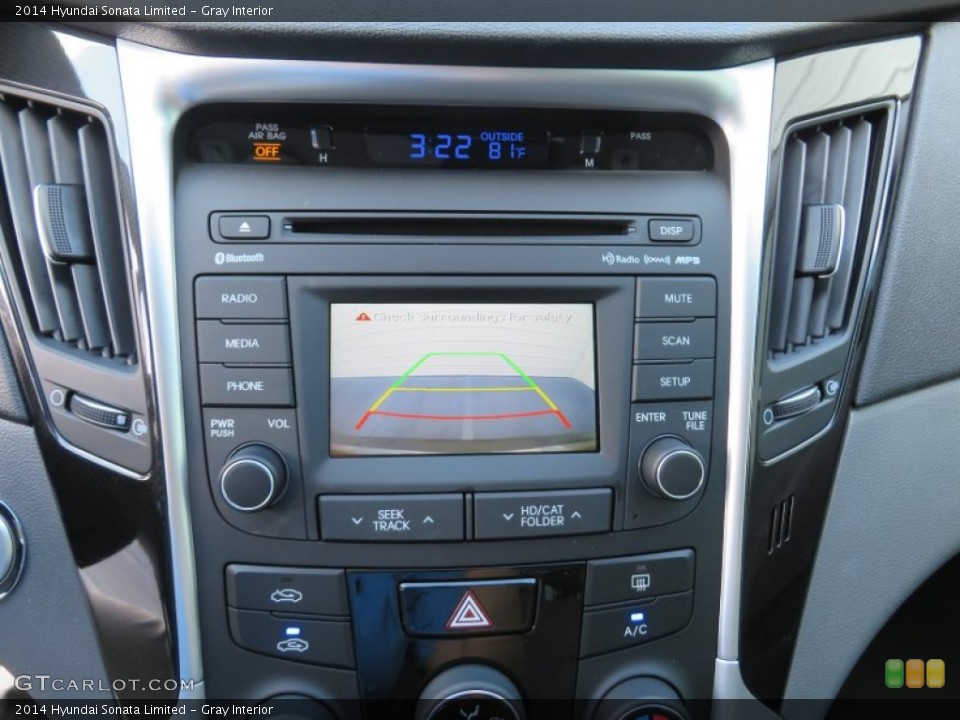 Gray Interior Controls for the 2014 Hyundai Sonata Limited #87340543