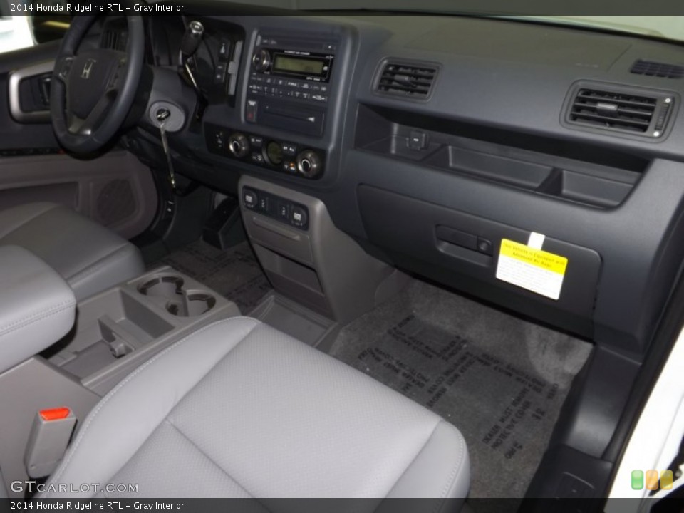 Gray Interior Dashboard for the 2014 Honda Ridgeline RTL #87391108