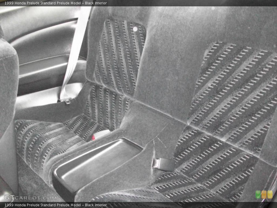 Black Interior Photo for the 1999 Honda Prelude  #8739290