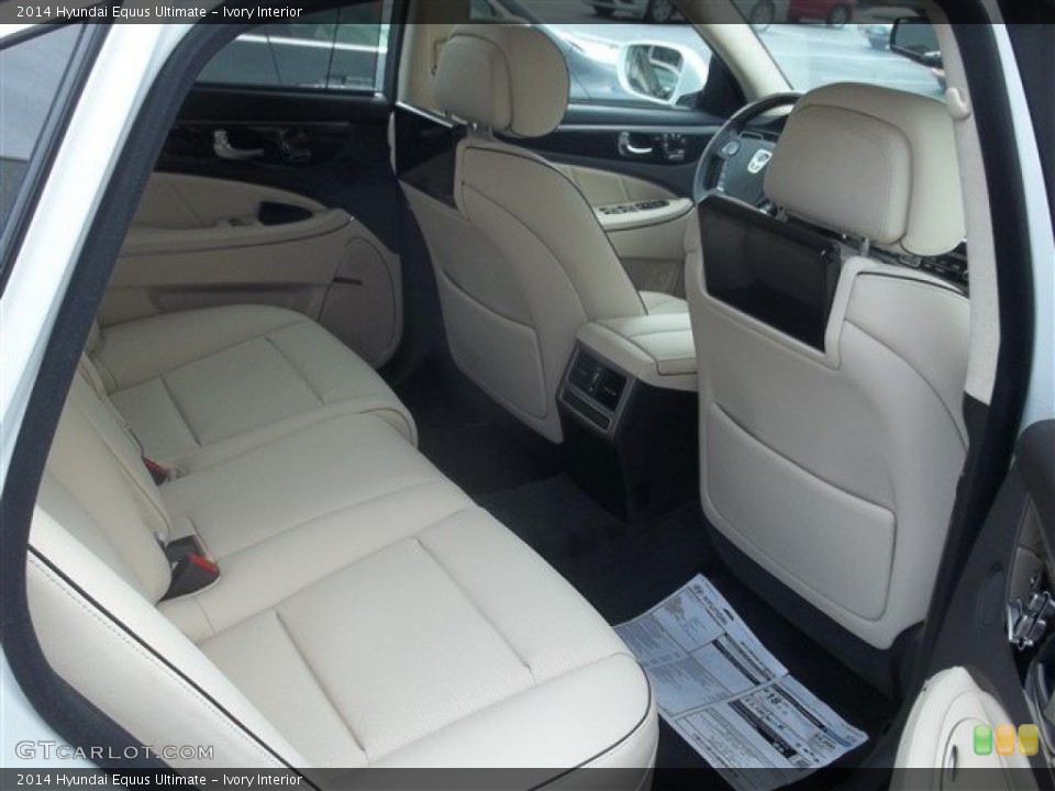 Ivory Interior Rear Seat for the 2014 Hyundai Equus Ultimate #87424457