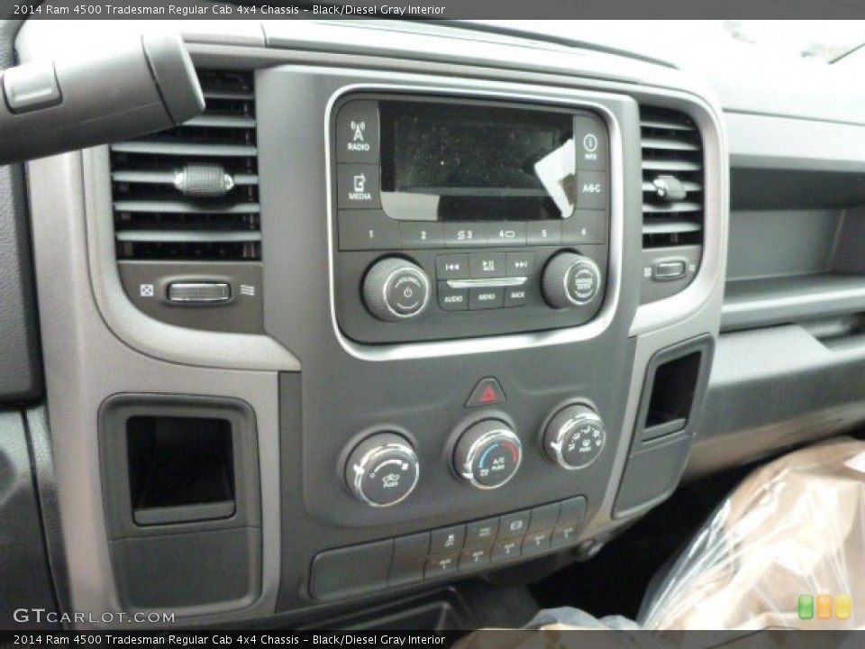 Black/Diesel Gray Interior Controls for the 2014 Ram 4500 Tradesman Regular Cab 4x4 Chassis #87438077