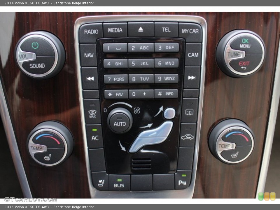 Sandstone Beige Interior Controls for the 2014 Volvo XC60 T6 AWD #87442952