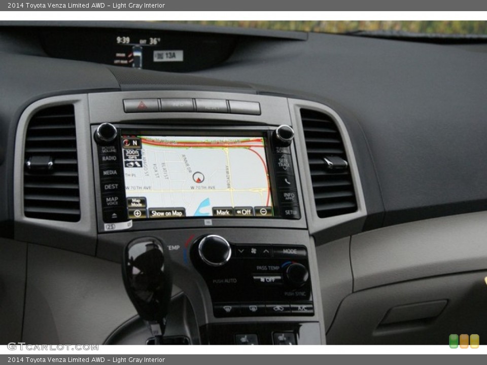 Light Gray Interior Controls for the 2014 Toyota Venza Limited AWD #87451397