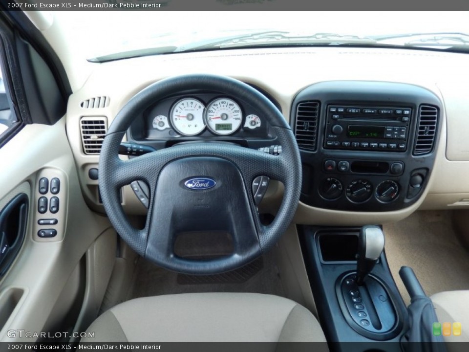 Medium/Dark Pebble Interior Dashboard for the 2007 Ford Escape XLS #87453938